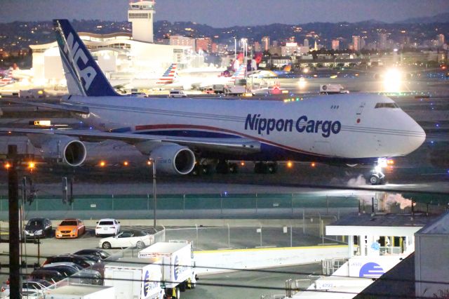 BOEING 747-8 (JA15KZ)