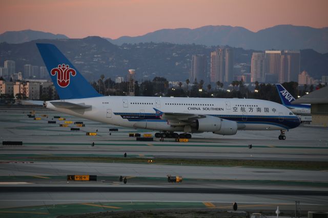 Airbus A380-800 (B-6139)