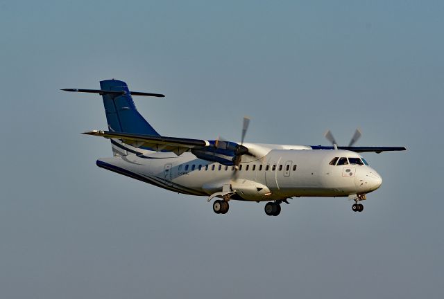Aerospatiale ATR-42-300 (C-GWWC) - Visiting CYHU on 22-10-2022
