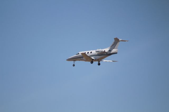 Beechcraft Premier 1 (N487DT) - FINAL APPROACH 27 MMTJ