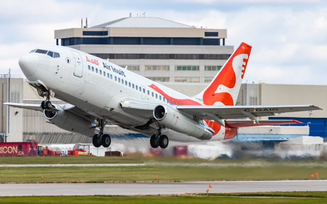 Boeing 737-200 (C-GAIG)