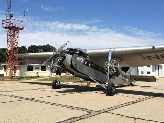 NC9645 — - Ford Trimotor