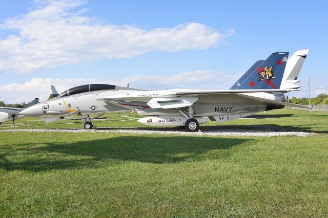 Grumman F-14 Tomcat (16-2912)