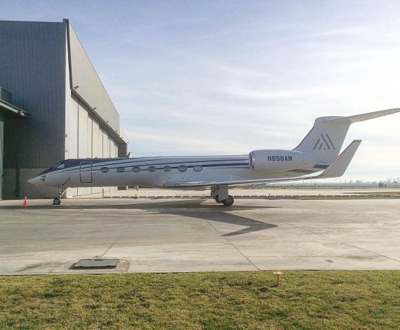 Gulfstream Aerospace Gulfstream V (N898AW)