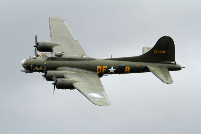 Boeing B-17 Flying Fortress (12-4485)