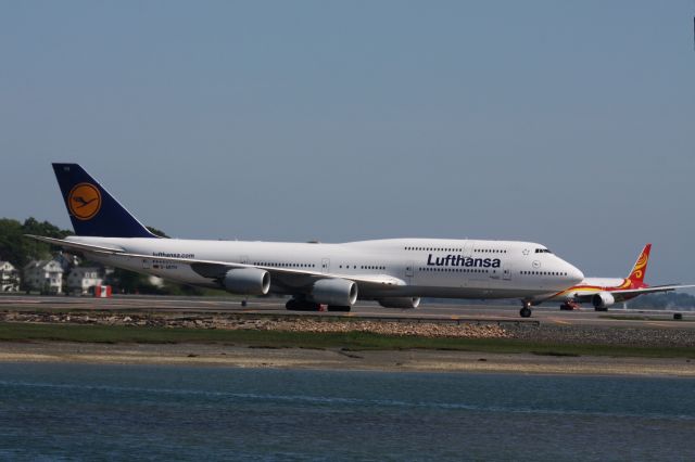 BOEING 747-8 (D-ABYH)