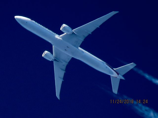 BOEING 777-300ER (N735AT)
