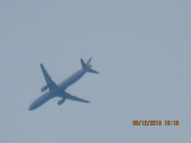 Airbus A321 (N177US)