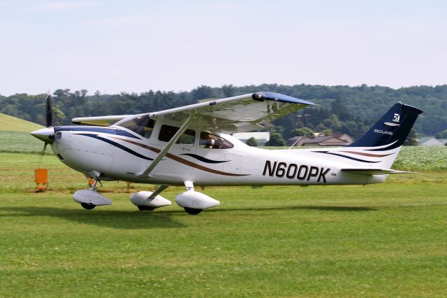 Cessna Skylane (N600PK)