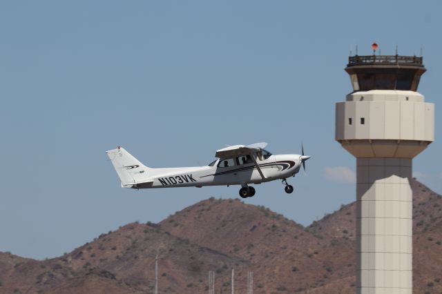 Cessna Skyhawk (N103VK)