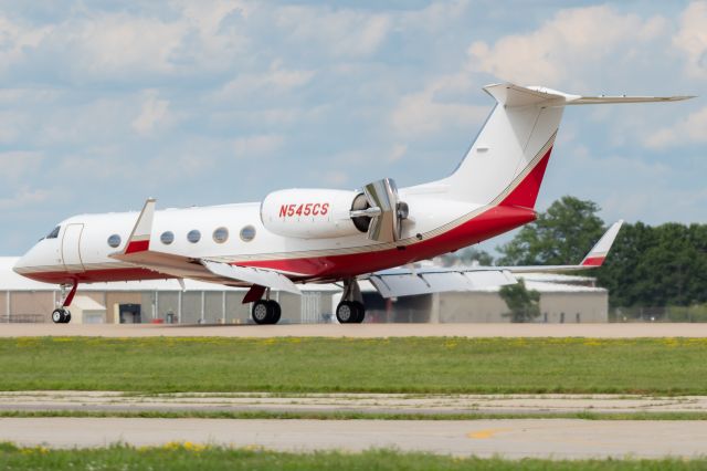 Gulfstream Aerospace Gulfstream IV (N545CS) - A Gulfstream G-IV lands at Oshkosh for EAA Airventure 2019 after a 2 hour flight from Troy, Alabama.