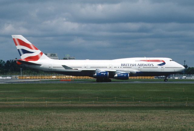 Boeing 747-400 (G-CIVT) - Departure at Narita Intl Airport Rwy16R on 2003/05/03