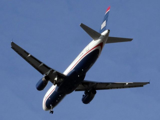 Airbus A320 (N647AW) - AWE597  A320 Phoenix Sky Harbor Intl (KPHX) --San Jose(KSJC) 2015-02-02 15:16 MST 2015-02-02 15:52 PST