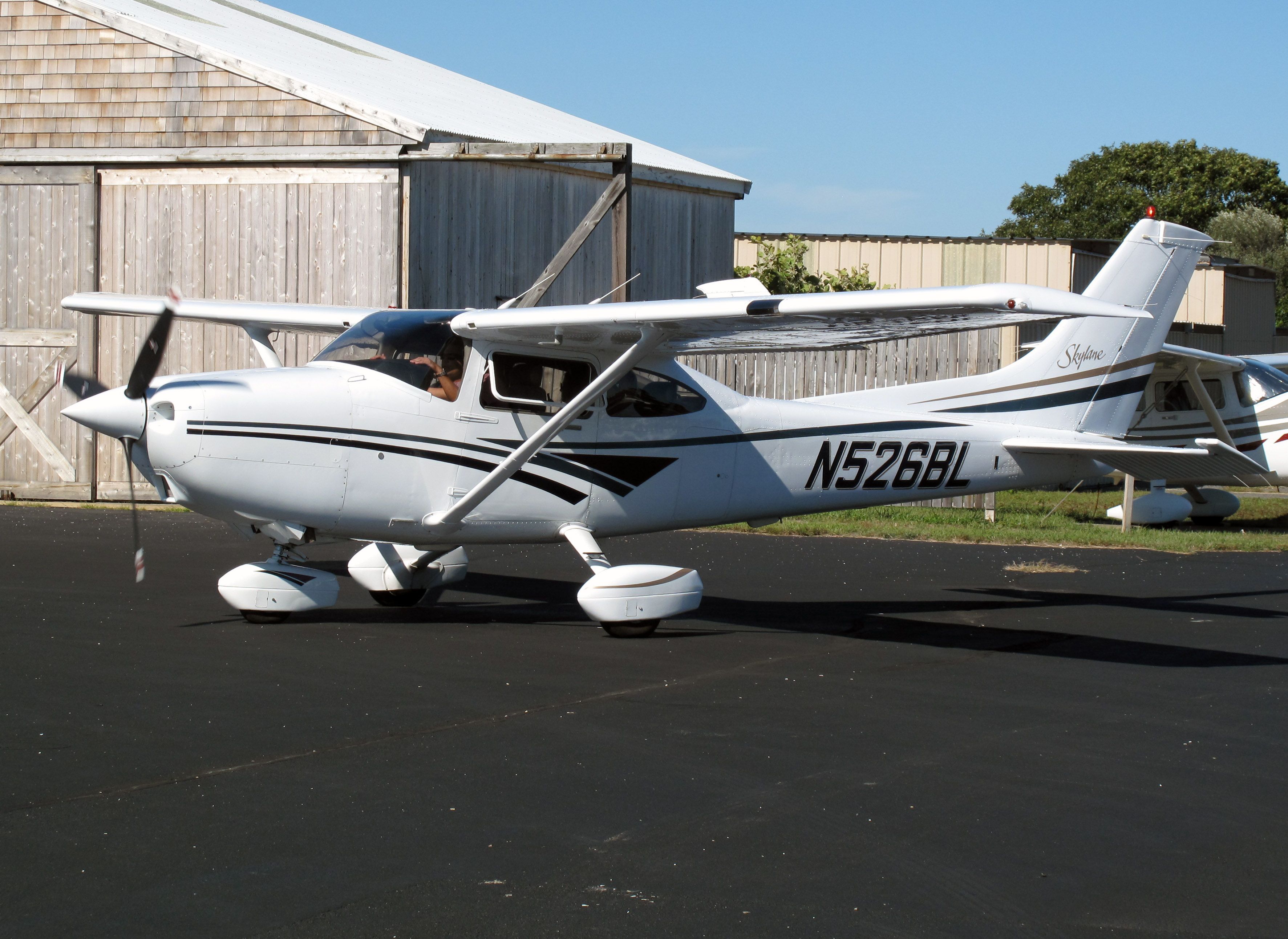 Cessna Skylane (N526BL)