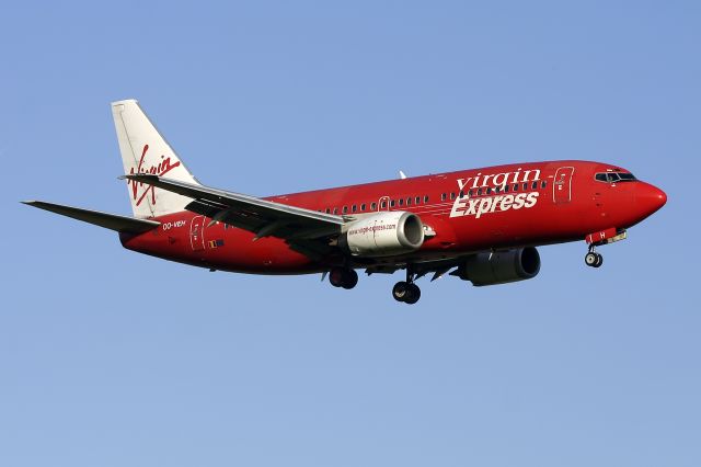BOEING 737-300 (OO-VEH)