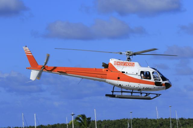 F-GFLL — - Westindies chopper at TNCM St Maarten.