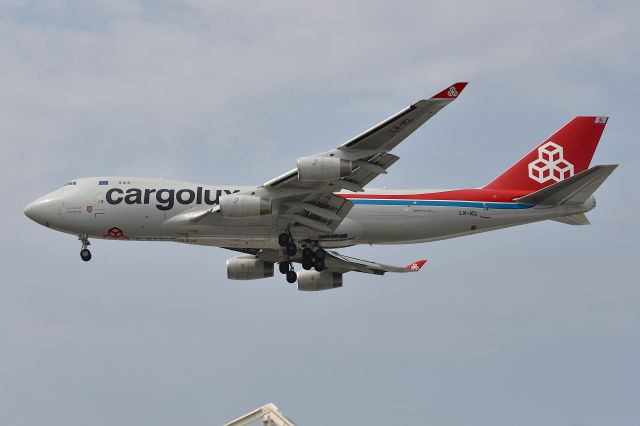 Boeing 747-400 (LX-ICL) - 23L 09-05-25