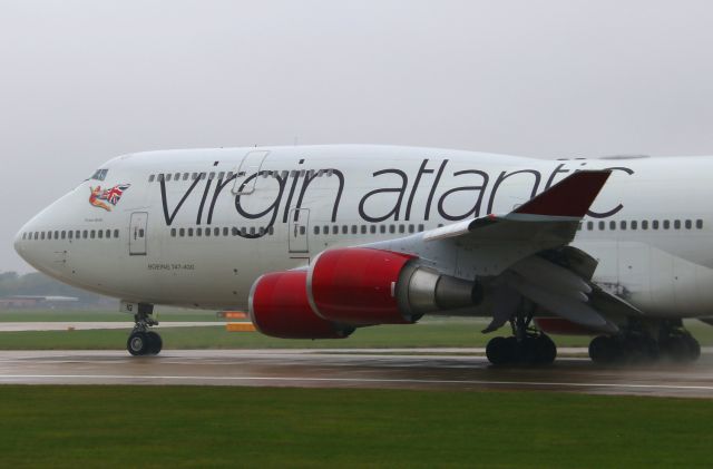 Boeing 747-400 (G-VBIG)