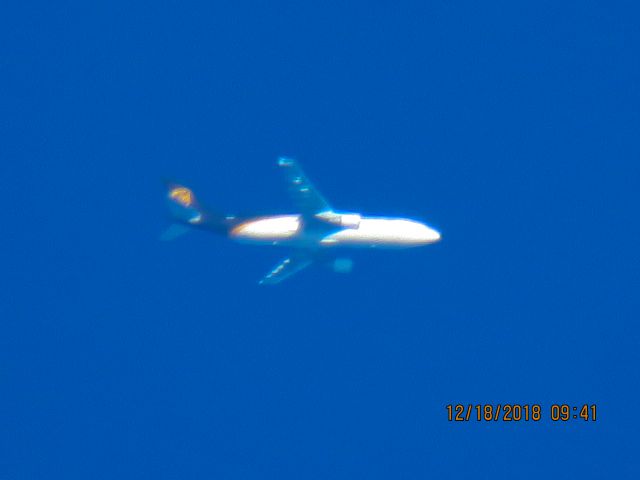 Airbus A300F4-600 (N170UP)