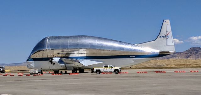 Aero Spacelines Super Guppy (N941NA) - Picking up Jet that was unfixable by local mechanics