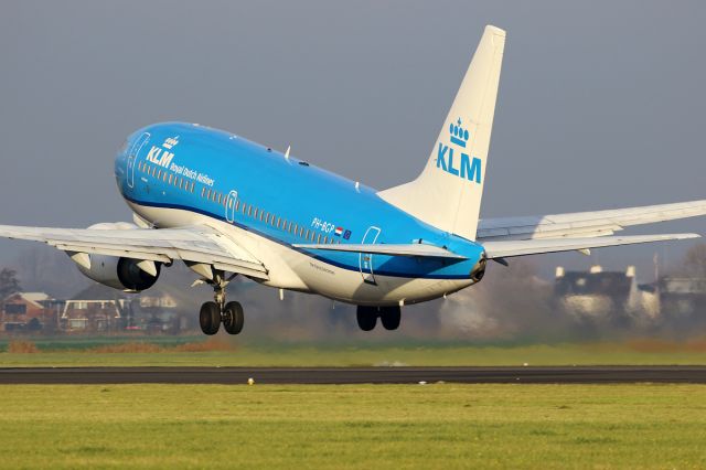 Boeing 737-700 (PH-BGP)