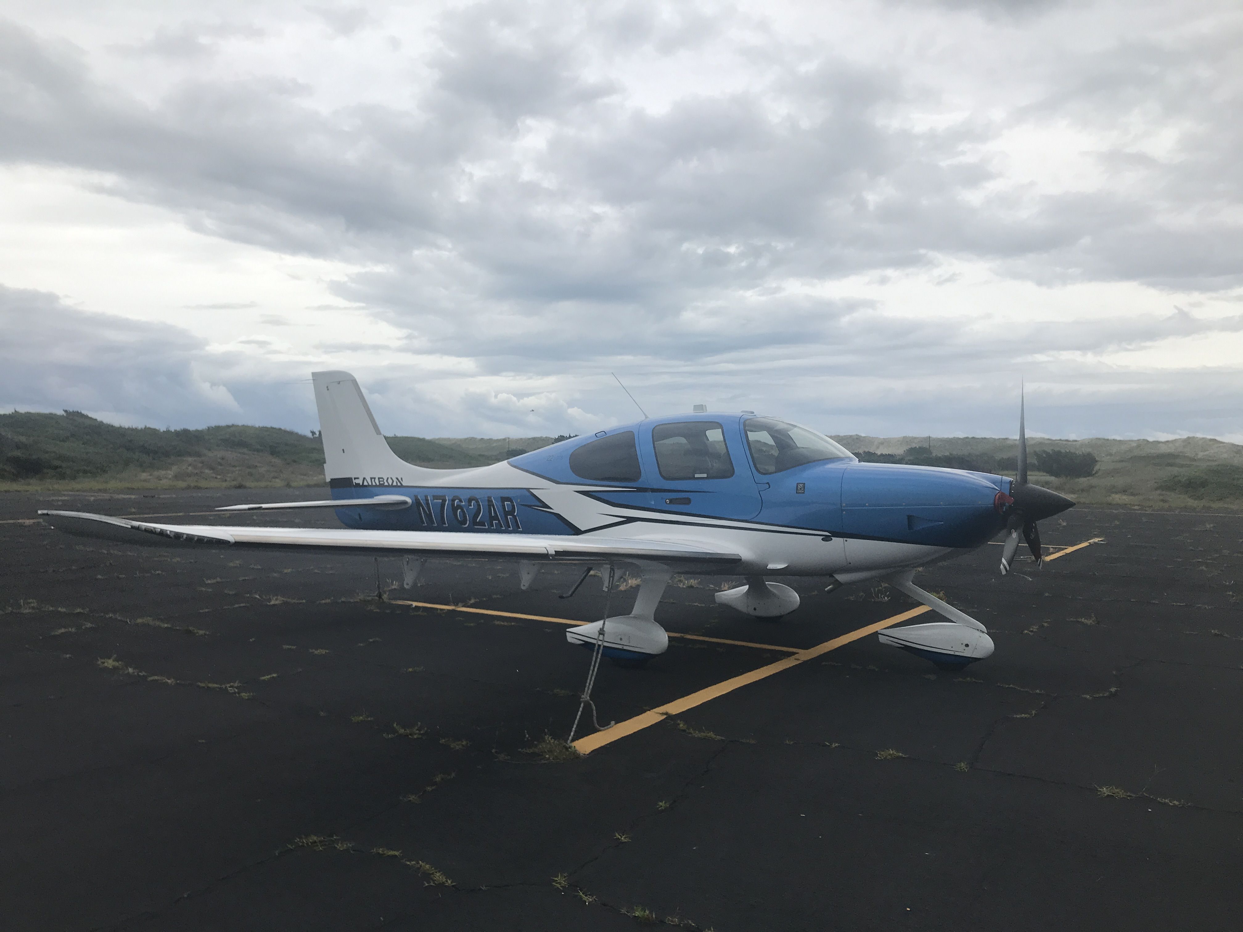 Cirrus SR-22 (N762AR)