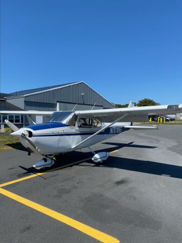 Cessna Skyhawk (N7018G)