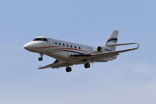 GILES G-200 (N299PS)