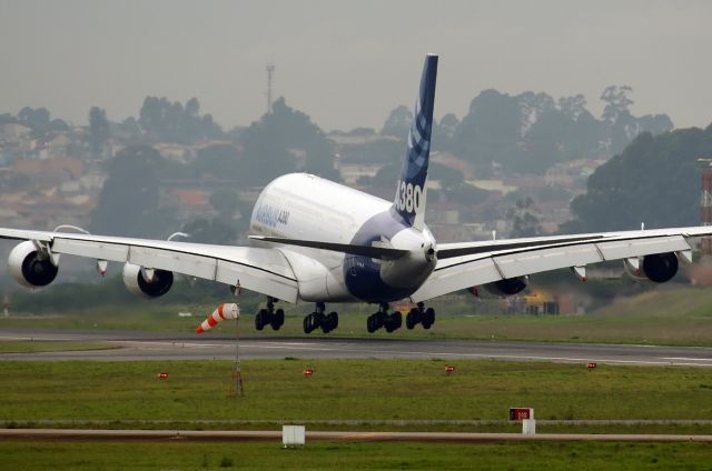 Airbus A380-800 (F-WWJB)