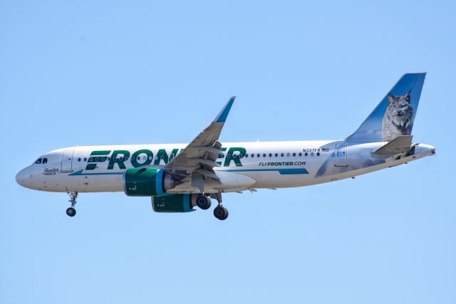 Airbus A320 (N337FR) - An Airbus A320, Hunter the Bobcat, operated by Frontier arrives at KDCA in from KDEN 20191018.br /br /Contact photographer for reproduction(s).