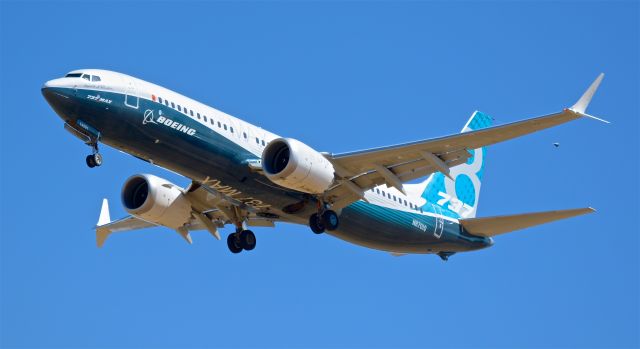 Boeing 737-800 (N8701Q) - Boeing 737-8MAX at Sacramento Mather Airport. The CFM LEAP engines are amazingly quiet. 