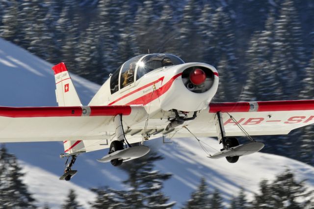 HB-SFA — - Snowed in temporary airstrip of Schwarzsee (Lac Noir), a frozen lake in the canton of Fribourg. Some days of preparations, a couple of landings a day before for testing everything and one day open for propeller driven aircrafts.<br>17th of February 2012 everything was perfect ! ICAO-Code changed lately from LSYS to LSWS 