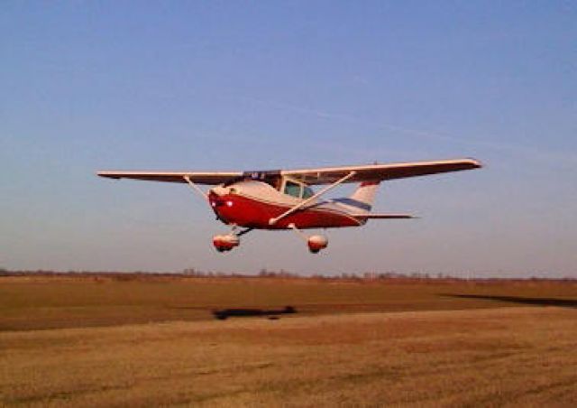 Cessna Skylane (N495EM) - Stuttgart, AR low pass.