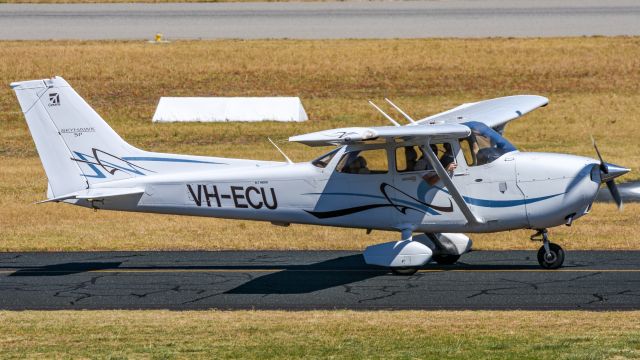 Cessna Skyhawk (VH-ECU)