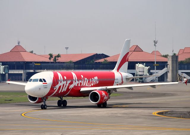 Airbus A320 (PK-AXL)