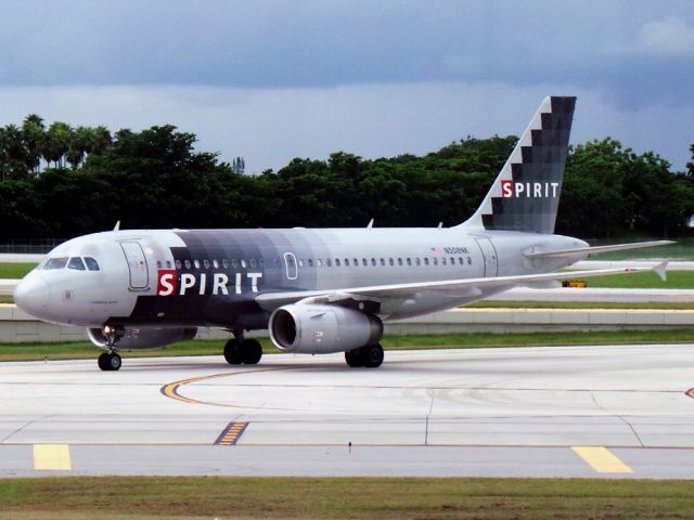 Airbus A319 (N508NK)