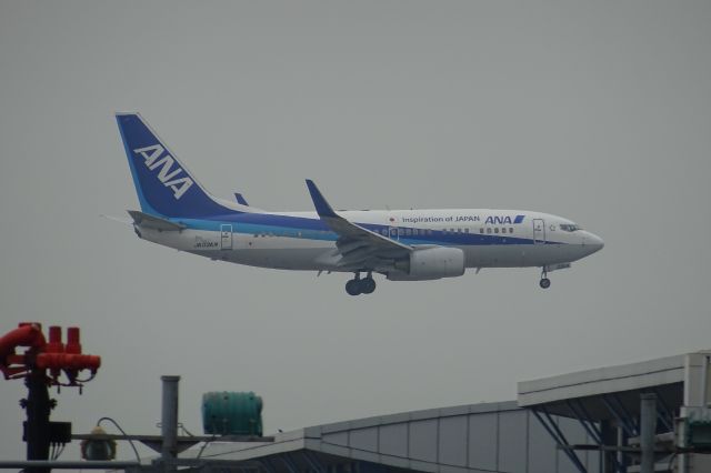 Boeing 737-700 (JA03AN)
