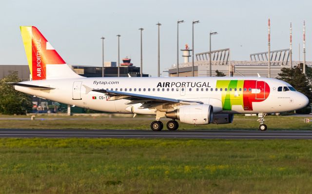 Airbus A319 (CS-TTO)