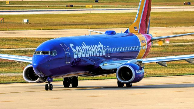 Boeing 737-700 (N8574Z) - Taken from airport parking garage