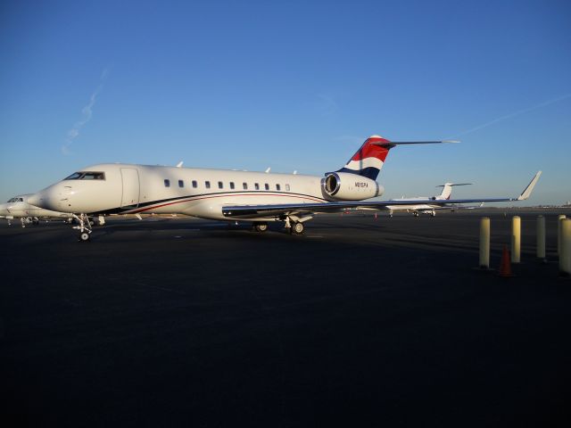 Bombardier Global 5000 (N815PA) - Looks like a Pepsi Can to me !