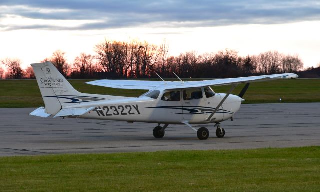 Cessna Skyhawk (N2322Y) - Cessna 172S Skyhawk SP N2322Y in Howell 