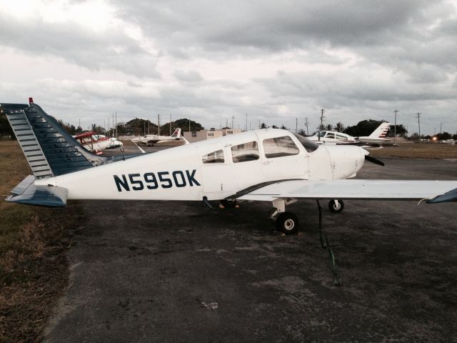 Piper Cherokee (N5950K) - Back from cross country