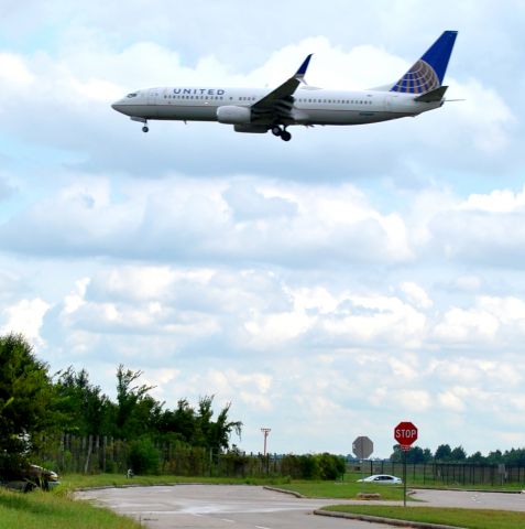 Boeing 737-900 (N73259)