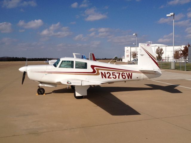 Mooney M-20 (N2576W) - Vintage Mooney Fly-In