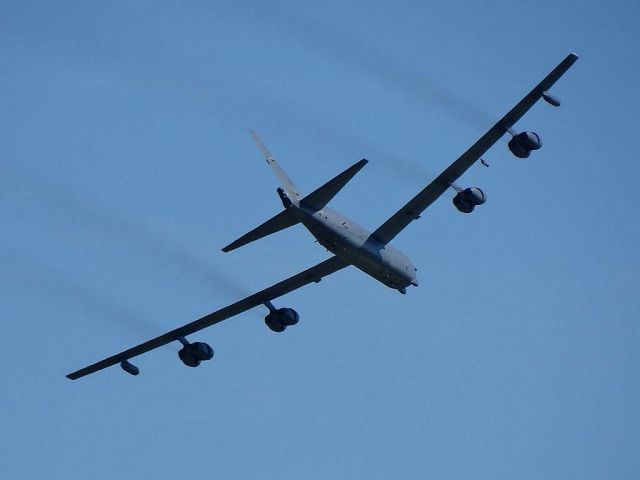 Boeing B-52 Stratofortress (60-0007)