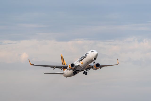 Boeing 737-700 (VH-VOY)