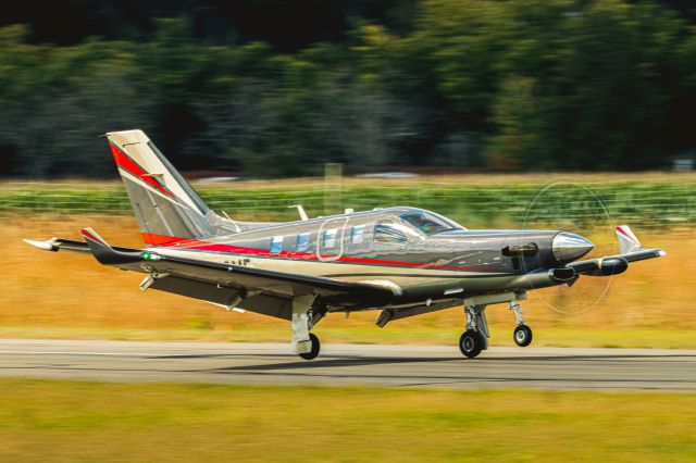 Socata TBM-700 (N910ME) - Socata TBM-900 N910ME landing at KLOM (WIngs Field) on 30 Sep 2021