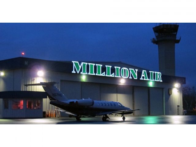 Cessna Citation CJ2+ (N57HC) - MILLION AIR offers a friendly and professional service on the Westchester KHPN airport.