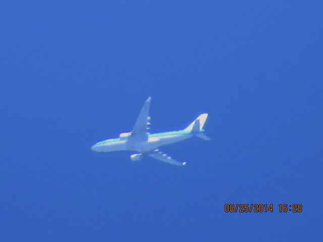 Airbus A330-200 (PH-AOK) - Korean Airlines flight 670 from DFW to AMS over Southwestern Missouri (KJLN) at 37k feet.