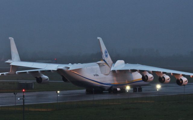 Antonov An-225 Mriya (UR-82060) - at shannon 12/4/15.